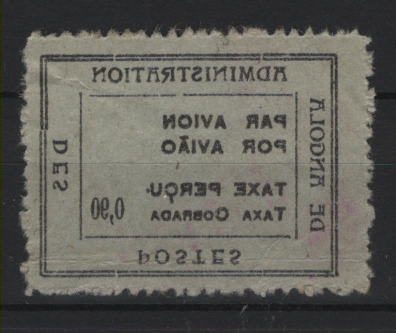 0544.jpg -     Lote:    544            Angola       Descrição:         1945 &mdash; Sobretaxa do Correio Aéreo. Legenda "TAXE PERÇUE / TAXA COBRADA". MF SCA2, 0,90 Ags. Selo com impressão retro verso por decalque. R.         O       Valor Base:     &euro; 15,00     Valor Venda:     &euro;      