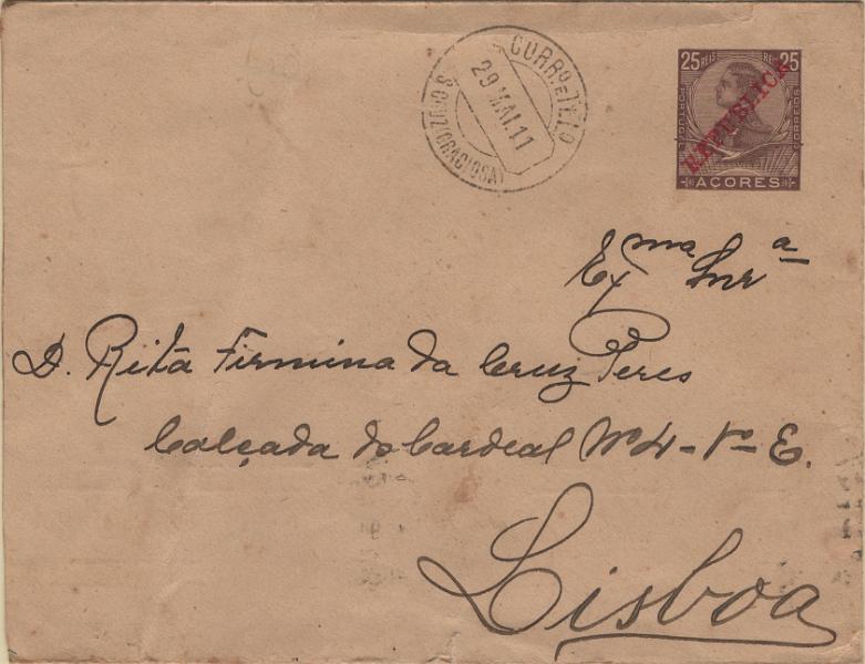0158.jpg -     Lote:    158            Açores       Descrição:         1910 &mdash; D. Manuel II, com sobrecarga REPUBLICA. Sobrescritos. OM6, 25 reis castanho sobre cartolina amarela, circulado de S. Cruz (29.05.11) para Lisboa (05.06.11). Carimbo circular datado tipo 1880, batido a preto de "S. CRUZ (GRACIOSA)". Exemplar sem defeitos nem reparações.         IC       Valor Base:     &euro; 25,00     Valor Venda:     &euro;      