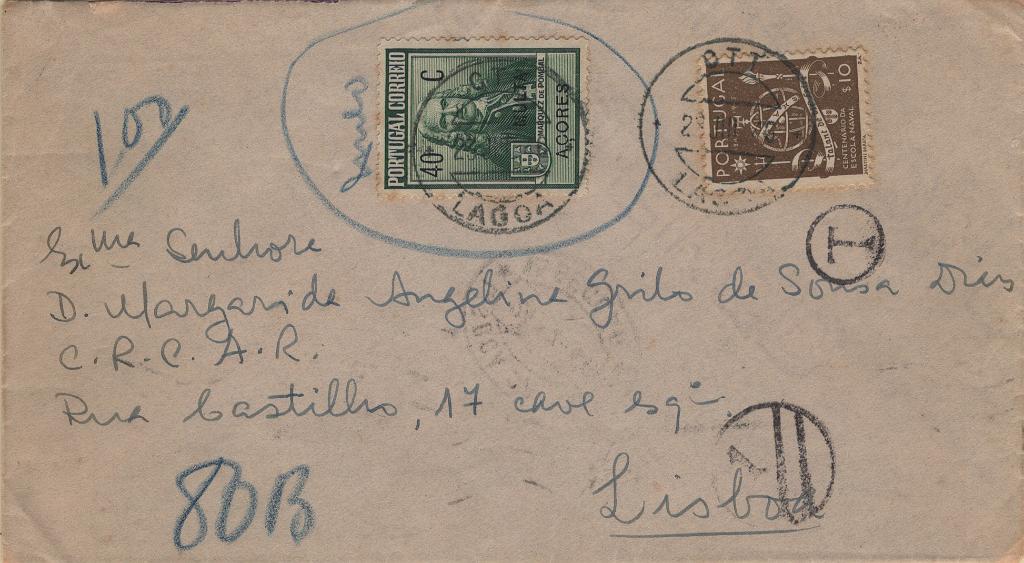 0198.jpg -     Lote:    198                   Descrição:         Porteado. Portugal. Algarismos ladeados por ramos. Sobrescrito circulado de Lagoa (23.07.46) para Lisboa (24.07.46) com selo de $10 Mf660 e selo de recurso do porteado do imposto postal usado entre 1934 e 1945 como selo postal da emissão Monumento ao Marquês de Pombal (Efígie) de 40c. Por ter sido utilizado fora do período de circulação como selo do serviço postal foi considerado nulo e porteado com selo de 1$00, Mf POR62.         Carta       Valor Base:     &euro; 20,00     Valor Venda:     &euro;      