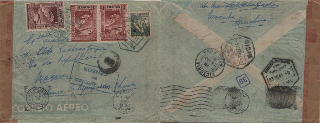 0243.jpg -     Lote:    243            Correio aéreo       Descrição:         1941 (11.10) &mdash; Mocuba / Macau. Sobrescrito circulado de Mocuba (11.10.41) para Macau (25.11.41) com trânsito por Quelimane (13.10.41), Cairo (24.10.41), Vitória / Hong Kong (24.11.41) com selos de 2E, Mf CA5 + par de 5E, Mf CA7 + 30c, Mf275. Duplamente censurado com cinta e carimbo + carimbo batido a azul "NOT OPENED / BY / CENSOR". Carimbo hexagonal de MOCUBA batido a verde escuro.         Aéreo       Valor Base:     &euro; 30,00     Valor Venda:     &euro;      