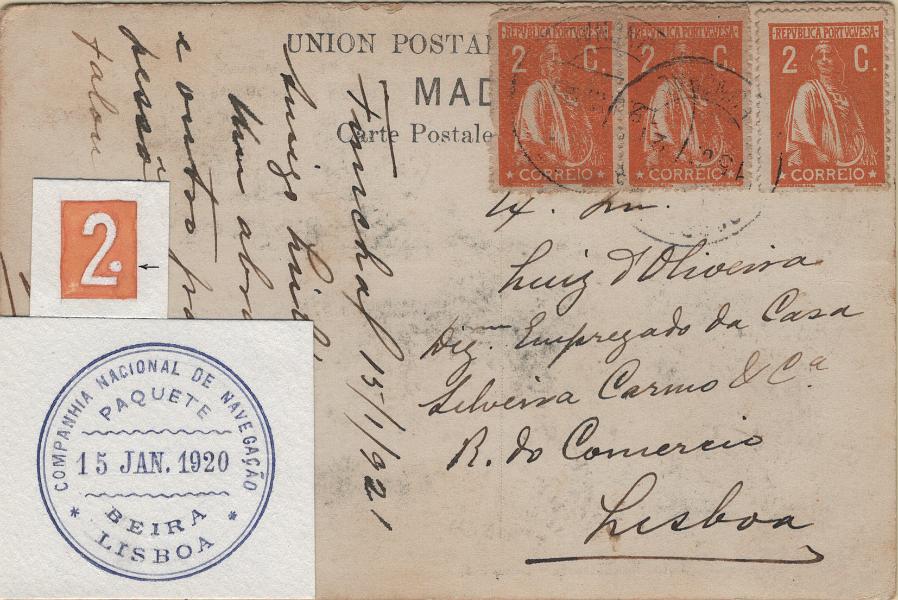 0580.jpg -     Lote:    580                   Descrição:         1917/20 &mdash; Ceres. Novas taxas e cores. Mf223l, 2c laranja, papel liso, denteado 15x14. Três selos em postal ilustrado circulado do Funchal (15.01.21) para Lisboa. No verso carimbo batido a violeta "COMPANHIA NACIONAL DE NAVEGAÇÃO / PAQUETE / BEIRA / LISBOA / 15 JAN. 1920" (erro no datador pois não se alterou o ano). Um dos selos com variedade cliché MM XIX (x40). Exemplar sem defeitos nem reparações.         PI       Valor Base:     &euro; 50,00     Valor Venda:     &euro;      