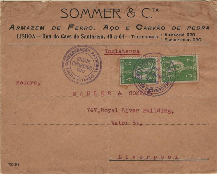 0593.jpg -     Lote:    593                   Descrição:         1917/20 &mdash; Ceres. Novas taxas e cores. Mf226a, 4c verde, denteado 15x14, papel liso médio. Dois selos em carta circulada de Lisboa para Liverpool para pagar o porte simples para cartas remetidas para o estrangeiro com o peso até 20g. Sobrescrito obliterado com os dois tipos diferentes de carimbos da GREVE DOS CORREIOS, batidos a violeta "CONFEDERAÇÃO PATRONAL / GREVE / CORREIOS / 1920 / LISBOA &mdash; PORTUGAL". B e R.         Carta       Valor Base:     &euro; 100,00     Valor Venda:     &euro;      