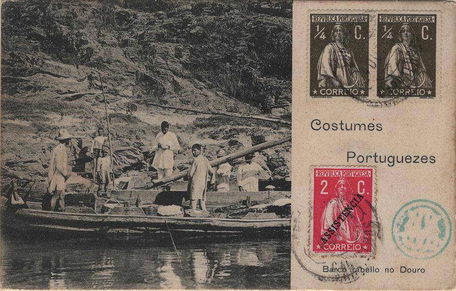 0638.jpg -     Lote:    638                   Descrição:         1912 &mdash; Ceres + Imposto Postal * Ceres com sobrecarga ASSISTÊNCIA. Postal ilustrado circulado como impresso de Carvalhos (04.10.17) para o Porto (05.10.17) com par de selos de &frac14; c sépia escuro, papel pontinhado, denteado 15x14, Mf206c e selo do imposto postal de 2c carmim, papel porcelana, denteado 15x14, Mf IP4, utilizado no período obrigatório, mas com excesso de porte em vez de 1c. B e MR.         PI       Valor Base:     &euro; 75,00     Valor Venda:     &euro;      