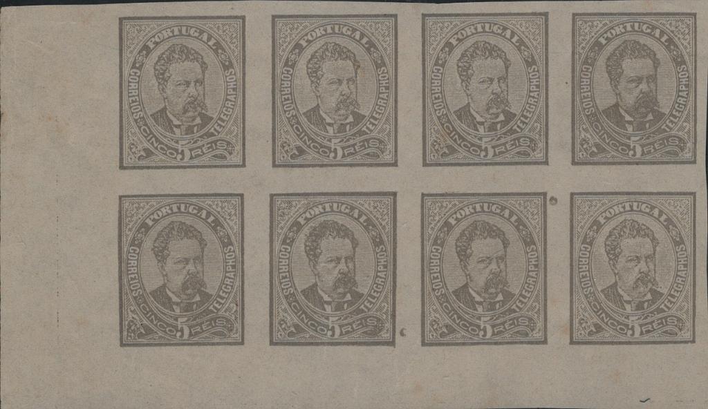 0642.jpg -     Lote:    642            Portugal       Descrição:         1882 &mdash; D. Luís I de frente. Desenhos e gravuras de Eugène Mouchon (efígie) e Venâncio Pedro de Macedo Alves (cercaduras). Tipo aprovado. Mf56, 5 reis. Bloco com 8 provas de cor em preto cinzento, papel liso, não denteados. OM224.         PRV       Valor Base:     &euro; 50,00     Valor Venda:     &euro;      