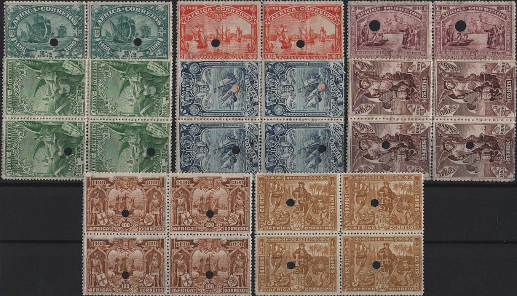 0706.jpg -     Lote:    706            Ultramar       Descrição:         África * Emissões gerais. 1898 &mdash; 4.º Centenário da Descoberta do Caminho Marítimo para a Índia. Mf 1/8. Série completa em quadras, de provas, retiradas da folha do arquivo da casa impressora Waterlow & Sons, Ltd, com furos de segurança. B e R.         PRV       Valor Base:     &euro; 200,00     Valor Venda:     &euro;      