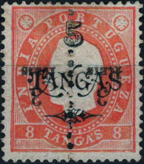 0832.jpg -     Lote:    832            Índia       Descrição:         1911/13 &mdash; D. Luís I. Fita direita. Selos perfurados a meio com sobretaxa. Mf224f, 3 reis s/ 5tgs s/ 8tgs, laranja, denteado 13 &frac12;, papel porcelana. Exemplar sem goma como emitido, sem defeitos nem reparações com a última SOBRETAXA INVERTIDA. Valor de catálogo &euro; 50.00.         *       Valor Base:     &euro; 15,00     Valor Venda:     &euro;      