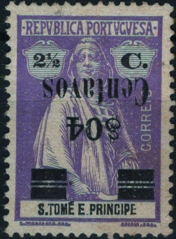 0872.jpg -     Lote:    872            S. Tomé e Príncipe       Descrição:         1919 &mdash; Ceres, com sobretaxa. Mf234c, $04 s/ 2 &frac12; c violeta, papel porcelana, denteado 15x14. Exemplar sem goma como emitido com s SOBRETAXA INVERTIDA. Valor de catálogo &euro; 35,00.         *       Valor Base:     &euro; 15,00     Valor Venda:     &euro;      