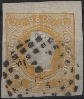0901.jpg -     Lote:    901            Portugal        Descrição:         1866/67 &mdash; D. Luís I. Fita curva, não denteados. Mf20, 10 reis amarelo. Exemplar com margens normais a luxo, obliterado com carimbo numérico da 1.ª reforma, pontos "1 &mdash; LISBOA". Valor de catálogo &euro; 265,00.         O       Valor Base:     &euro; 25,00     Valor Venda:     &euro;      