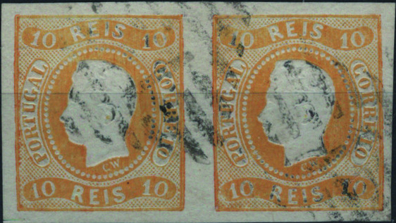 0902.jpg -     Lote:    902            Portugal        Descrição:         1866/67 &mdash; D. Luís I. Fita curva, não denteados. Mf20, 10 reis amarelo. Par horizontal, com boas margens, obliterado com carimbo da repartição postal ambulante "1" em losango, batido a preto. MR.         O       Valor Base:     &euro; 240,00     Valor Venda:     &euro;      