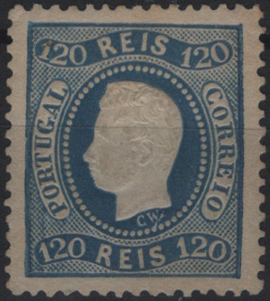 0913.jpg -     Lote:    913            Portugal        Descrição:         1867/70 &mdash; D. Luís I. Fita curva, denteados. Mf34, 120 reis azul. Exemplar com goma original e ligeira charneira, sem defeitos nem reparações. Valor de catálogo &euro; 520,00.         **       Valor Base:     &euro; 45,00     Valor Venda:     &euro;      