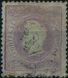 0917.jpg -     Lote:    917            Portugal        Descrição:         1867/70 - D. Luís I. Fita curva, denteados. Mf35a, 240 reis violeta claro, papel liso, denteado 12 Ÿ. Exemplar usado sem defeitos nem reparações. Valor de catálogo &euro; 880,00.         O       Valor Base:     &euro; 80,00     Valor Venda:     &euro;      