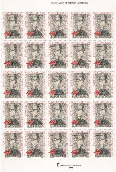 1051.jpg -     Lote:    1051            Portugal        Descrição:         Portugal &mdash; 1993 &mdash; Mf 2116/2181. Ano incompleto em séries de 25 selos cada, faltando série Mf 2184/85, 214&frac12;144, 2164/2167, 2168/2171 e 2172/2175. Valor de catálogo &euro; 2.202,50.         ***       Valor Base:     &euro; 45,00     Valor Venda:     &euro;      