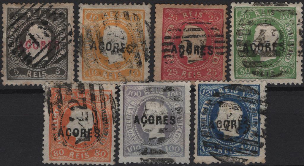 1088.jpg -     Lote:    1088            Açores       Descrição:         1868/70 &mdash; D. Luís I, fita curva, denteados. Selos do Continente com sobrecarga AÇORES. Mf 7/14. Série incompleta, faltando selo de 240 reis. Exemplares usados sem defeitos nem reparações. Valor de catálogo &euro; 1.215,00.         O       Valor Base:     &euro; 120,00     Valor Venda:     &euro;      