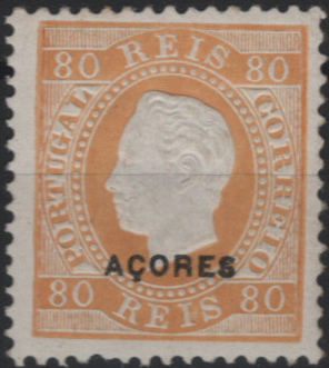 1096.jpg -     Lote:    1096            Açores       Descrição:         1882/84 &mdash; D. Luís I, fita direita. Selos do Continente com sobrecarga AÇORES tipo D. Mf41, 80 reis, laranja, tipo I, papel porcelana, denteado 12 Ÿ. Exemplar sem reparações, com dois pontos de óxido, com boa cor e relevo. Certificado de peritagem de J. Miranda da Mota. Valor de catálogo &euro; 160,00++.         ***       Valor Base:     &euro; 25,00     Valor Venda:     &euro;      