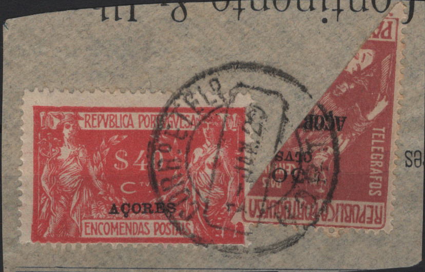1115.jpg -     Lote:    1115            Açores       Descrição:         1915/23 &mdash; Selos de recurso * Encomendas Postais / Comércio e Indústria, com sobrecarga AÇORES 'Imposto Postal / Porteado * Para os Pobres, com sobrecarga AÇORES. Fragmento com selo de 40c Mf EP6 usado como selos do correio ordinário + Mf IP8, 30c s/ 2c, BIPARTIDO utilizado como 15c do imposto postal. B e R.         FRG       Valor Base:     &euro; 20,00     Valor Venda:     &euro;      