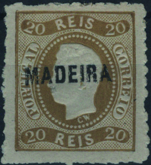 1120.jpg -     Lote:    1120            Madeira       Descrição:         1868 &mdash; D. Luís I. Fita curva, não denteados. Selos do Continente com sobrecarga MADEIRA, tipo A. MF1, 20 reis bistre com margens de luxo, denteado em cruz (Percê en croix"), 10 &frac12; (particular). Exemplar sem defeitos ou reparações, com boa cor e relevo. MR. Certificado de peritagem de J. Miranda da Mota.         **       Valor Base:     &euro; 75,00     Valor Venda:     &euro;      