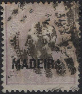 1132.jpg -     Lote:    1132            Madeira       Descrição:         1871/76 &mdash; D. Luís I. Fita direita. Selos do Continente com sobrecarga MADEIRA. Sobrecarga tipo C. Mf24, 240 reis lilás claro, denteado 12 Ÿ, papel liso. Exemplar usado com um ponto de óxido. Valor de catálogo &euro; 885,00.         O       Valor Base:     &euro; 70,00     Valor Venda:     &euro;      