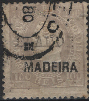 1133.jpg -     Lote:    1133            Madeira       Descrição:         Portugal. 1871/76 &mdash; D. Luís I, fita direita. Selos do Continente com sobrecarga a preto MADEIRA". Sobrecarga tipo C. Mf20, 100 reis lilás claro, denteado 12 Ÿ. Exemplar usado, com corte reparado, com marca de segurança batida a preto "BLANDY".         O       Valor Base:     &euro; 20,00     Valor Venda:     &euro;      