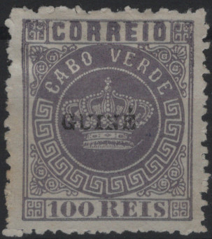 1283.jpg -     Lote:    1283            Guiné       Descrição:         1879/82 &mdash; Coroa. Selos de Cabo Verde, com sobrecarga GUINÉ pequena * Não emitidos. MF7, 100 reis lilás malva, denteado 12 Ÿ, sem goma como emitidos. Exemplar sem defeitos nem reparações, com o denteado farpeado, normal nesta emissão. Certificado de peritagem de Portucale Philatelicus. Valor de catálogo &euro; 500,00.         *       Valor Base:     &euro; 100,00     Valor Venda:     &euro;      