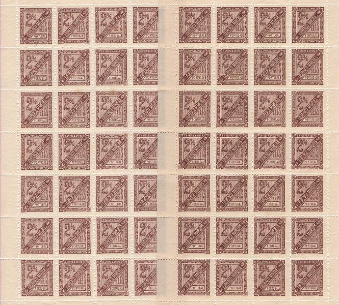 1562.jpg -     Lote:    1562            Lourenço Marques       Descrição:         1892/93 &mdash; D. Carlos I, tipo Diogo Neto. Mf 1/13. Série incompleta em folhas completas com 28 selos (falta folha de 20 reis), incluindo ainda folhas adicionais de 2 &frac12; reis, 50 reis, 2x75 reis e 300 reis. Valor de catálogo &euro; 2.292,40.         ***/*       Valor Base:     &euro; 150,00     Valor Venda:     &euro;      