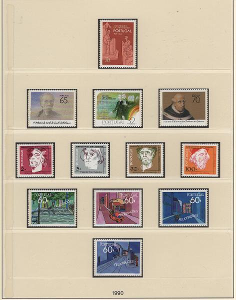 2011.jpg -     Lote:    2011                   Descrição:         Portugal, Açores e Madeira &mdash; Lote com 5 álbuns Lindner com 216 folhas Lindner, modelo T com coleção de 1990 a 1999, em estado de novo e usada, incluindo selos, blocos e selos dos blocos e cadernetas. Nota: os selos usados estão ficados nas folhas por baixo dos selos novos. Valor de catálogo &euro; 5.535,00 + valor do material em novo &euro; 896,00. Lote a ver.         Lote       Valor Base:     &euro; 500,00     Valor Venda:     &euro;      