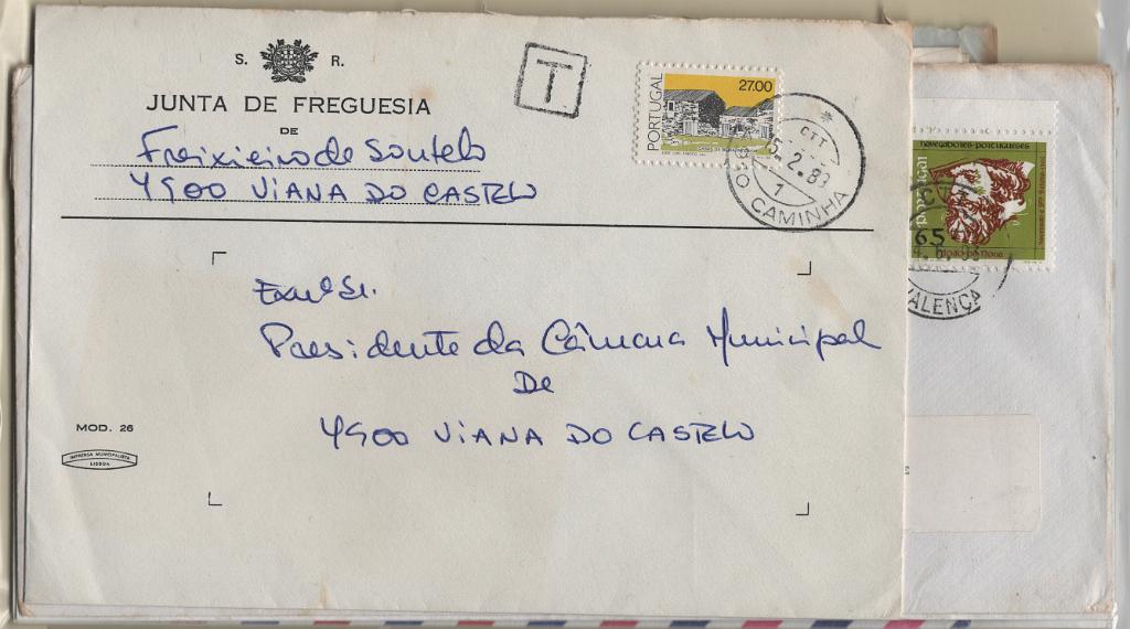 2215.jpg -     Lote:    2215      Lotes pelo Correio             Descrição:         Porteados. Portugal. Lote com 10 sobrescritos circulados com franquias insuficientes e com marcas do porteado, mas sem os respetivos selos, ou apenas com o valor a pagar manuscritos.         Lote       Valor Base:     &euro; 6,00     Valor Venda:     &euro;      