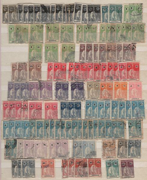 3105.jpg -     Lote:    3105      Lotes pelo Correio             Descrição:         Ex-Colónias Portuguesas &mdash; Classificador com centenas usados das ex-colónias portuguesas. Lote a ver.         Lote       Valor Base:     &euro; 40,00     Valor Venda:     &euro;      