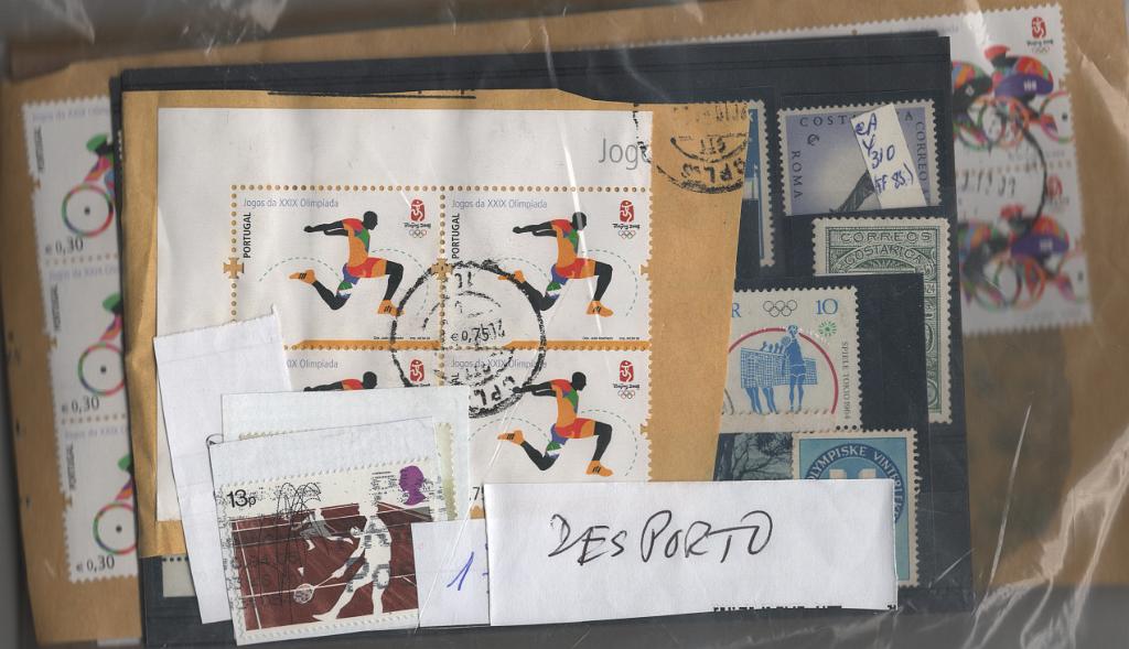 3123.jpg -     Lote:    3123      Lotes pelo Correio             Descrição:         Mundiais &mdash; Lote com centenas de selos com interesse para temáticas diversas, incluindo Jogos Olímpicos. Lote a ver         Lote       Valor Base:     &euro; 5,00     Valor Venda:     &euro;      